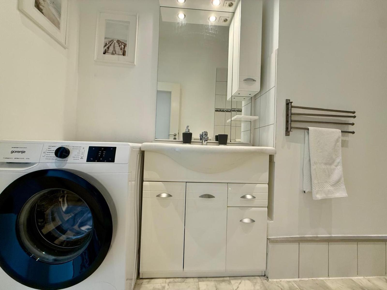 Tt Living Apartments Bonitas & Divinitas I 2 Schlafzimmer I Kueche I Vollbad I Waschmaschine Rellingen Extérieur photo